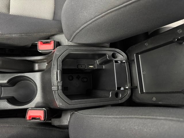 Used 2015 Chevrolet Cruze LS FWD image 36