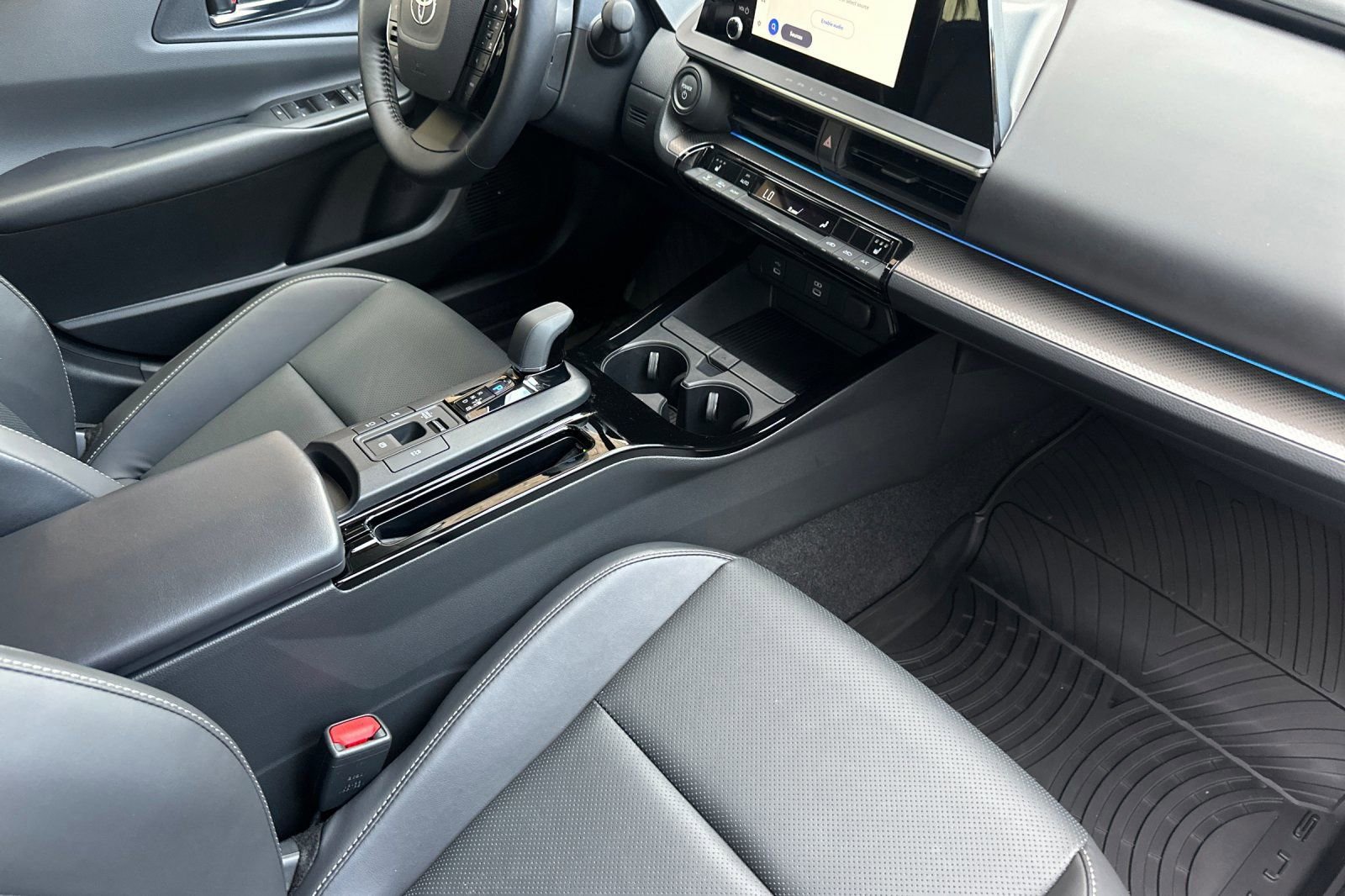 Used 2026 Toyota Prius XLE image 19