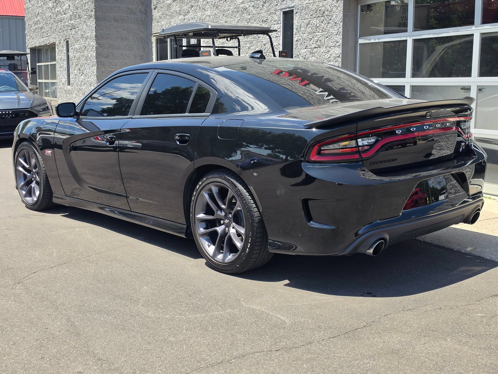 Used 2023 Dodge Charger Scat Pack w/ Harman/Kardon Audio Group RWD image 5