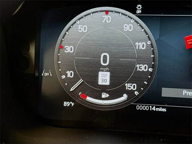 New 2026 Land Rover Defender 130 X-Dynamic SE image 13