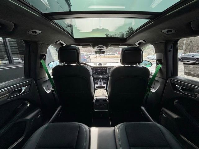 Used 2023 Porsche Macan GTS image 63