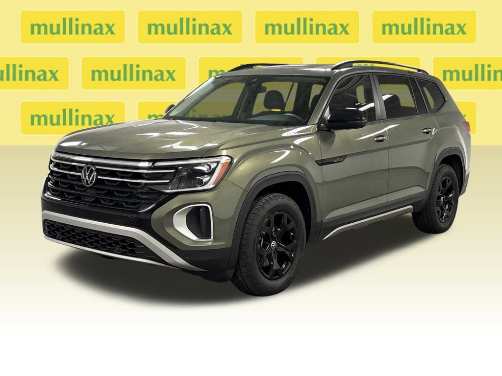 Used 2024 Volkswagen Atlas Peak Edition SE image 7
