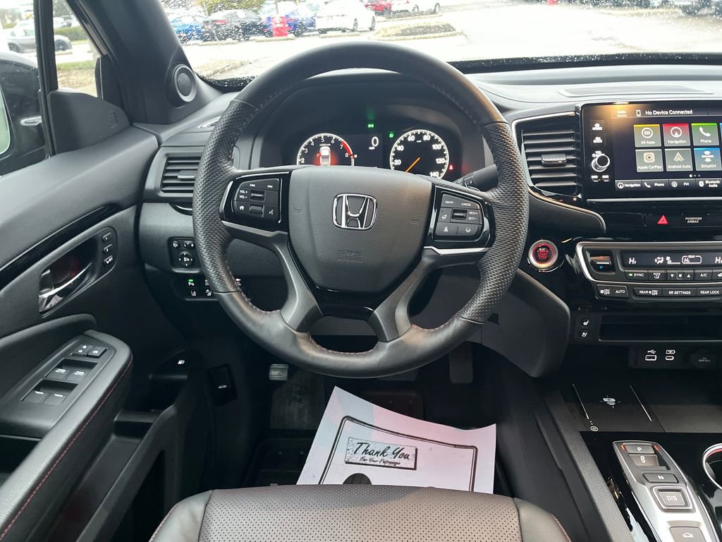 Used 2024 Honda Ridgeline Black Edition image 14