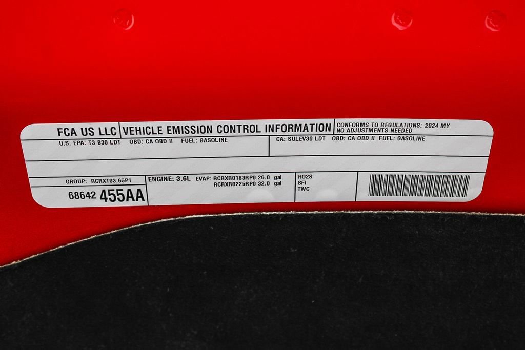 Used 2024 RAM 1500 Classic SLT image 28