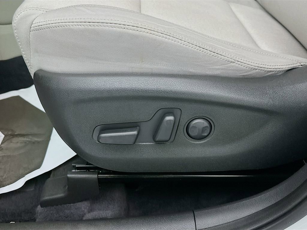 Used 2017 Hyundai Tucson SE image 18