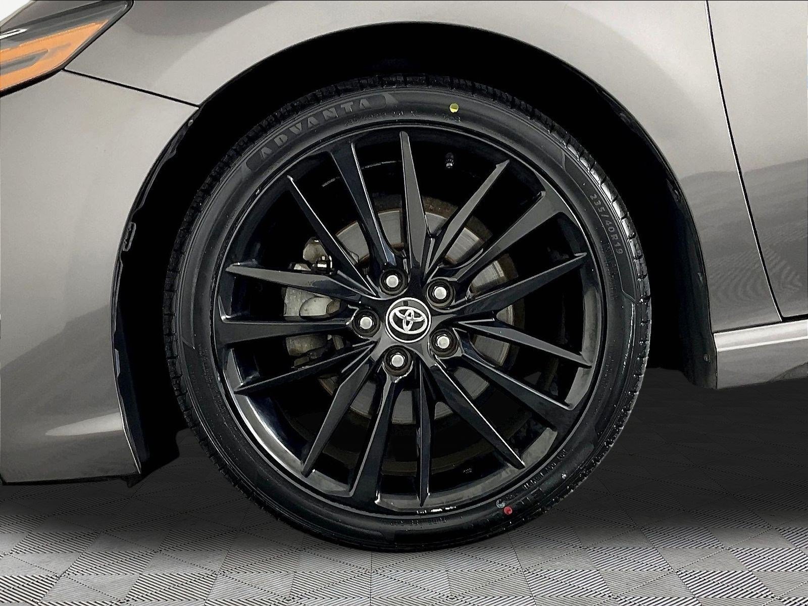 Used 2021 Toyota Camry XSE FWD image 33