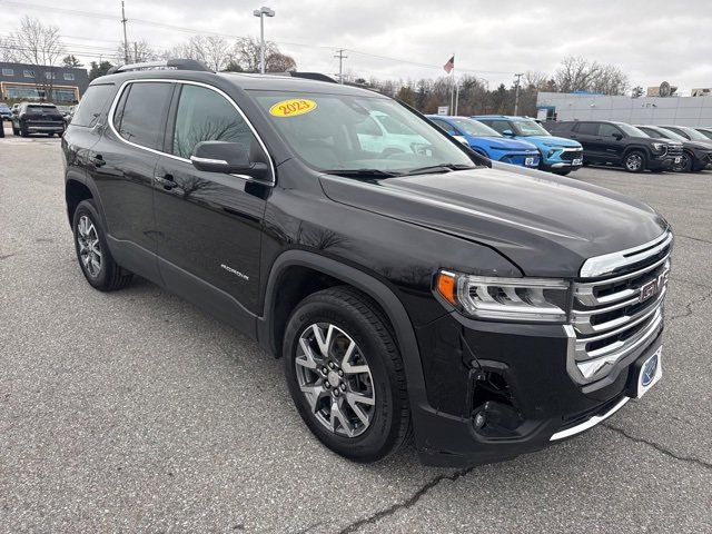 Used 2023 GMC Acadia SLT w/ Preferred Package image 8