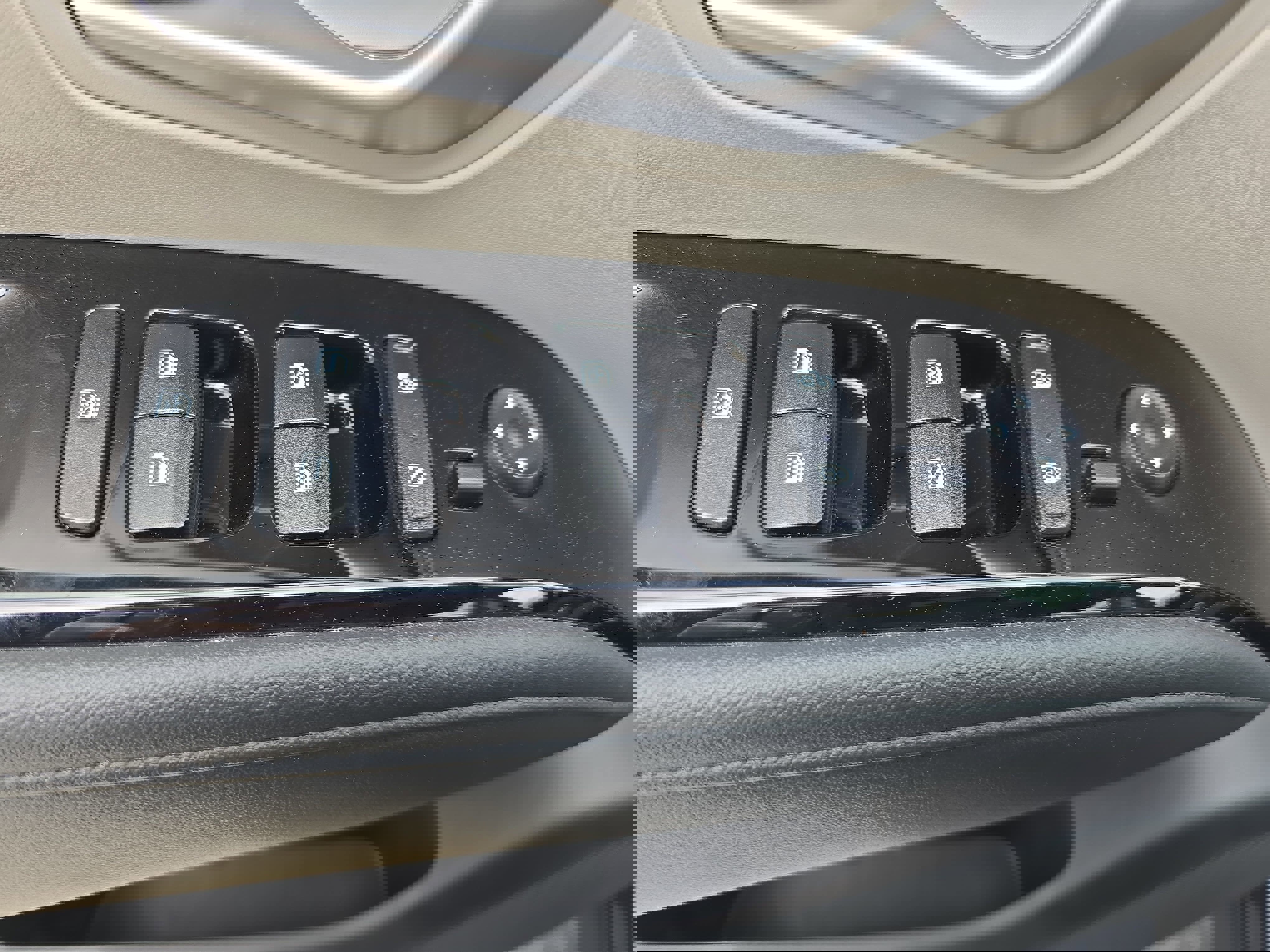 Used 2024 Hyundai Tucson Limited image 28