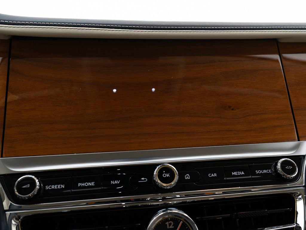 Certified 2024 Bentley Flying Spur Azure AWD/4WD image 42