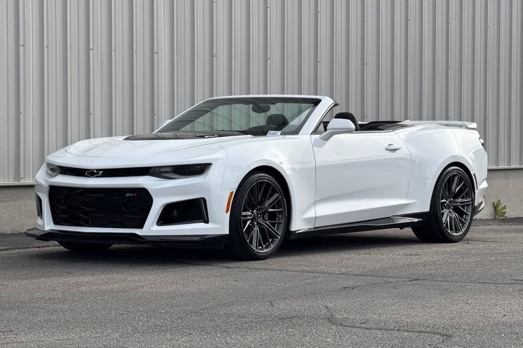 Used 2022 Chevrolet Camaro ZL1 image 8