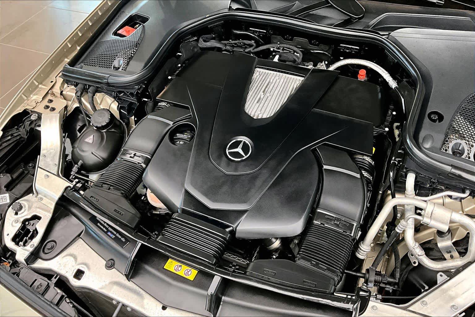 Used 2018 Mercedes-Benz E 400 Coupe image 31