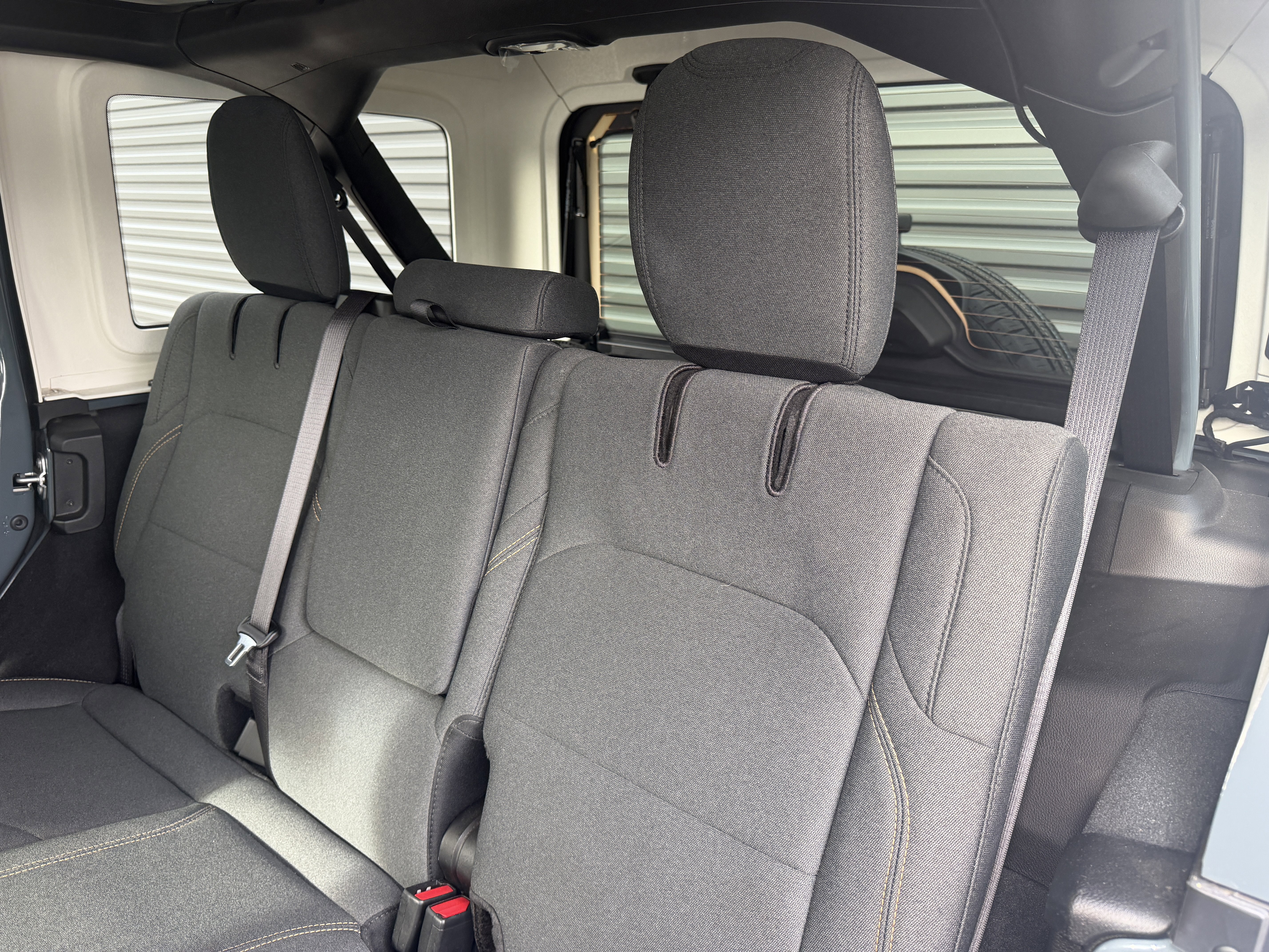 Used 2025 Jeep Wrangler Unlimited Sahara w/ Safety Group image 12