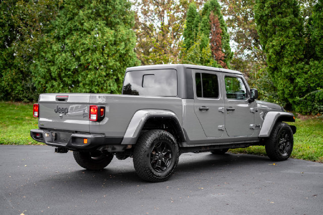 Used 2021 Jeep Gladiator Sport AWD/4WD image 5