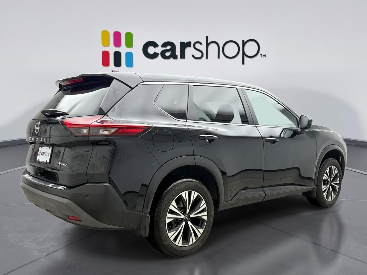 Used 2023 Nissan Rogue SV image 5
