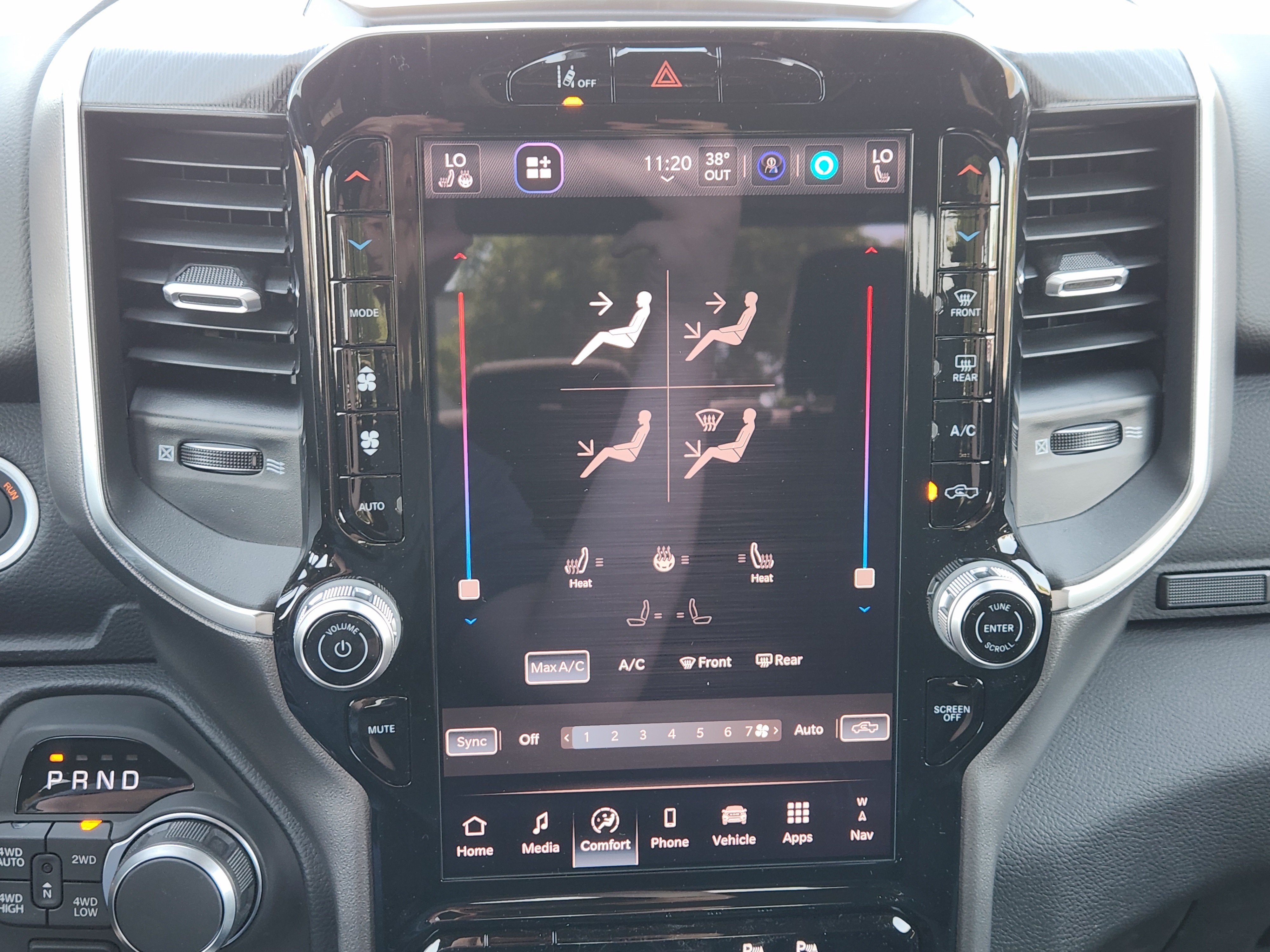 New 2026 RAM 1500 Big Horn AWD/4WD image 15