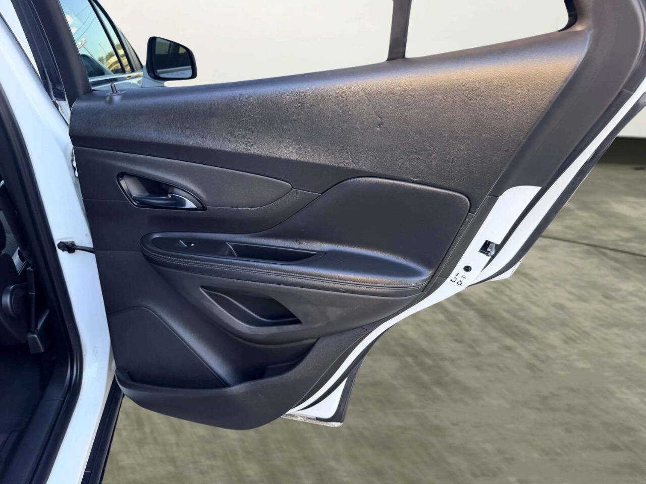 Used 2019 Buick Encore Preferred FWD image 25