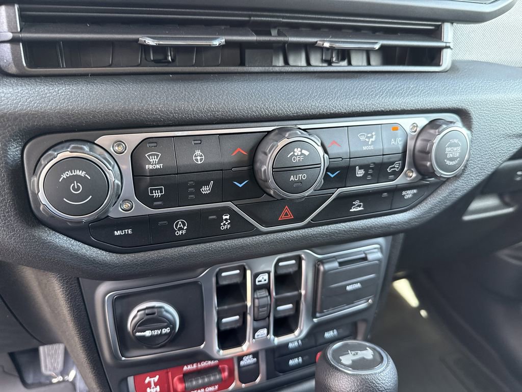 New 2026 Jeep Wrangler Unlimited Sport AWD/4WD image 29