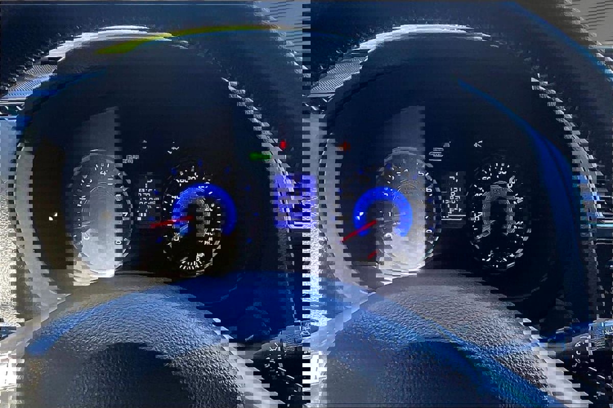 Used 2015 Subaru Crosstrek Touring w/ Popular Package #1 image 8