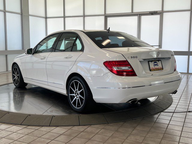Used 2013 Mercedes-Benz C 300 4MATIC Sedan image 5
