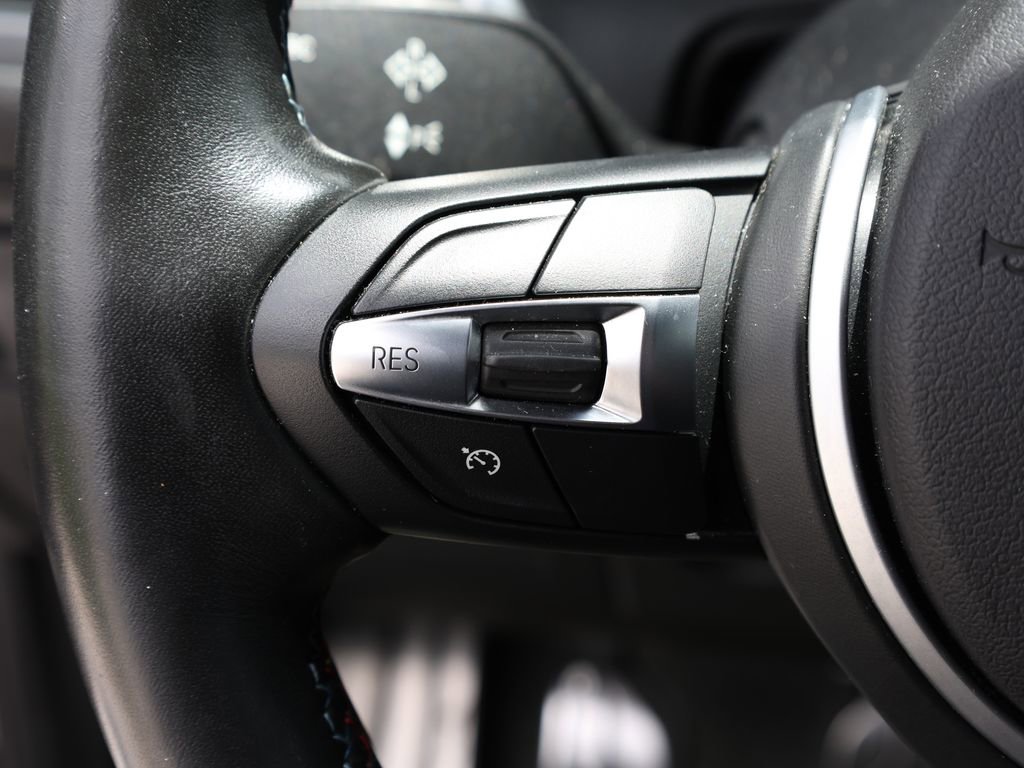 Used 2018 BMW M2 RWD image 37