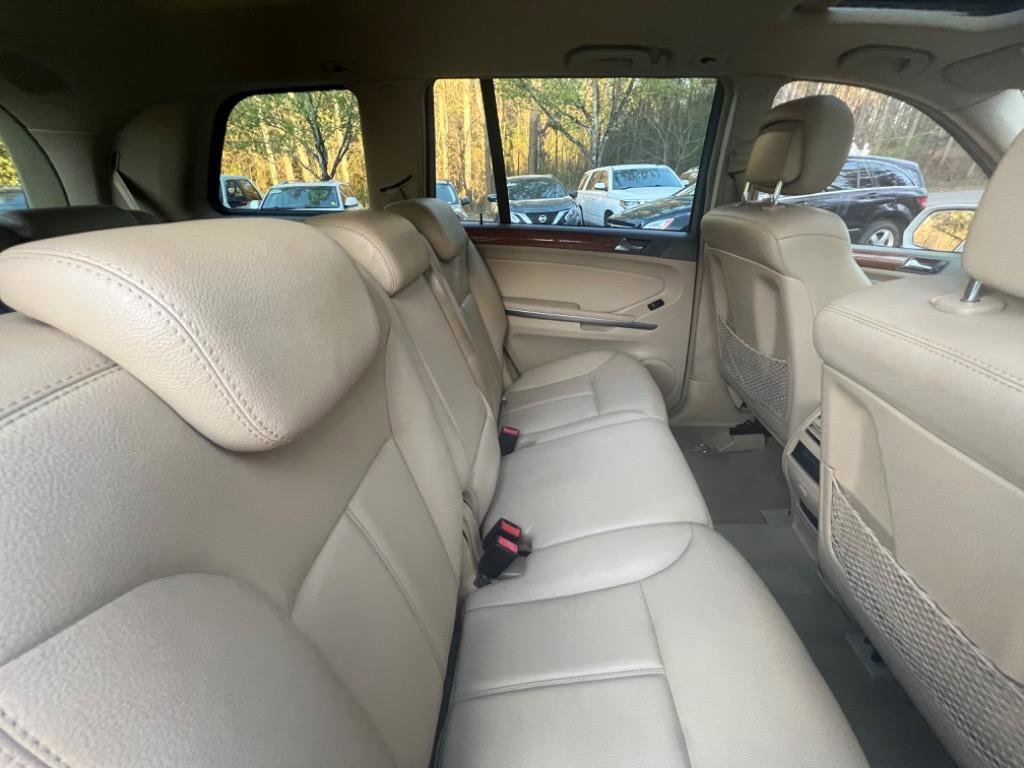 Used 2009 Mercedes-Benz GL 450 4MATIC image 19