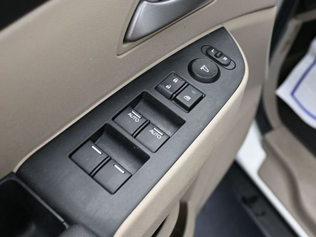 Used 2013 Honda Odyssey LX image 14