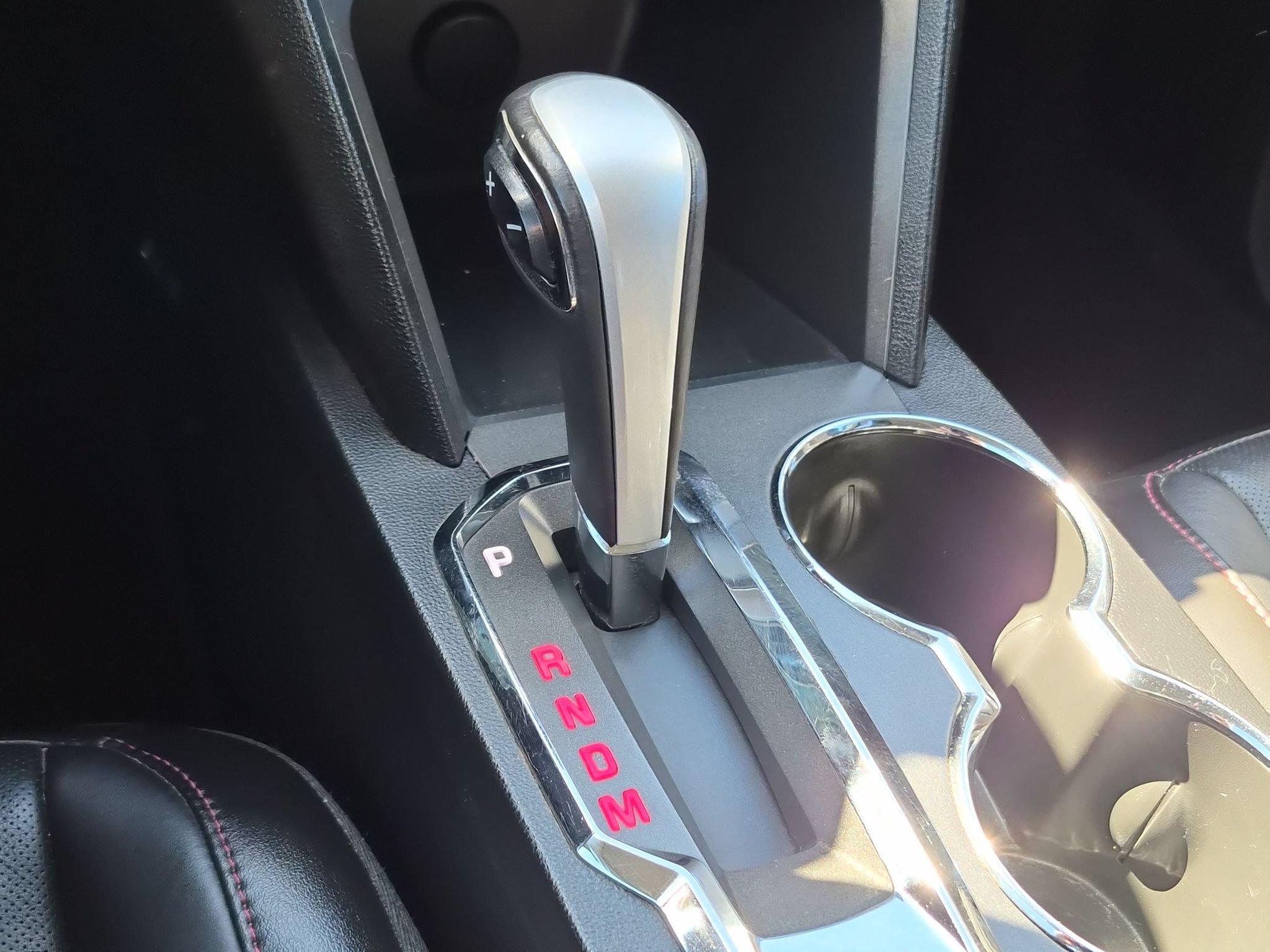 Used 2011 GMC Terrain SLT w/ Cargo Package AWD/4WD image 12