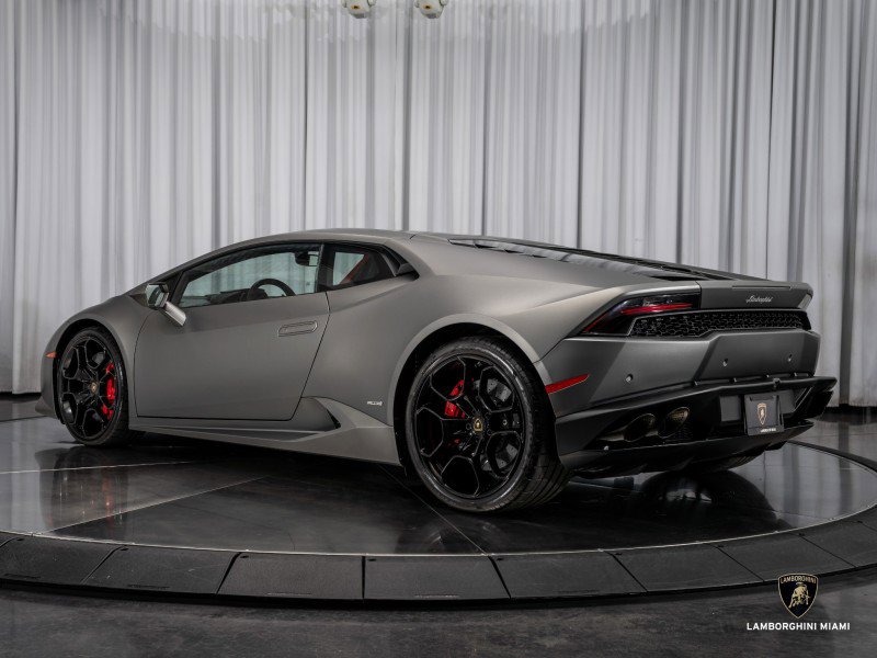 Used 2017 Lamborghini Huracan LP 610-4 image 10