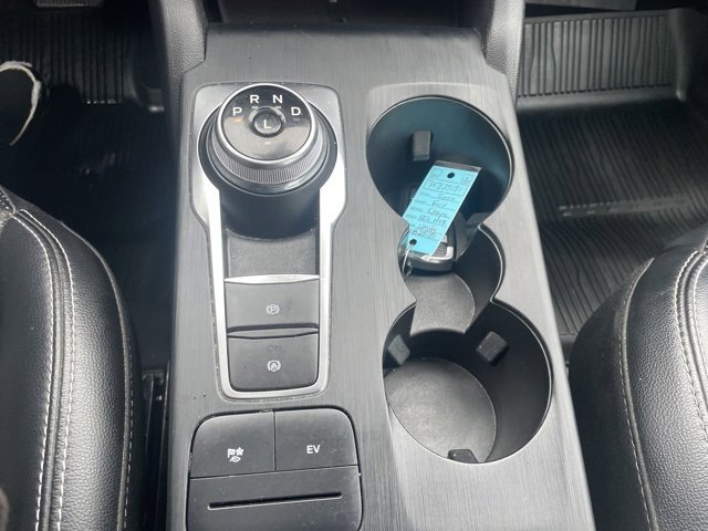 Used 2022 Ford Escape SEL w/ Technology Package image 31