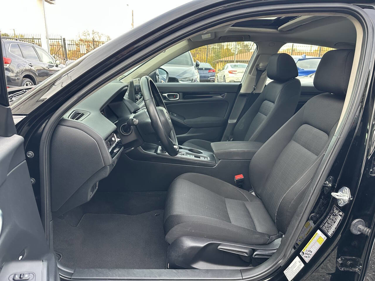 Used 2022 Honda Civic EX image 12