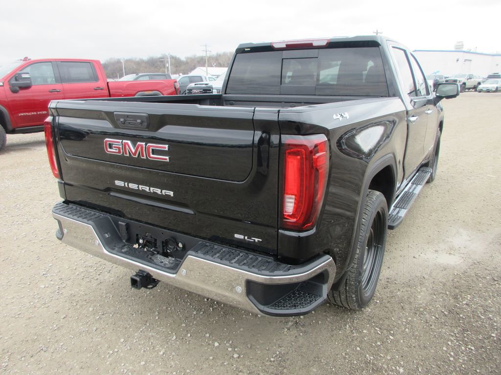 New 2026 GMC Sierra 1500 SLT w/ SLT Premium Plus Package image 4