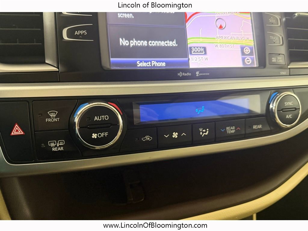 Used 2015 Toyota Highlander XLE image 39