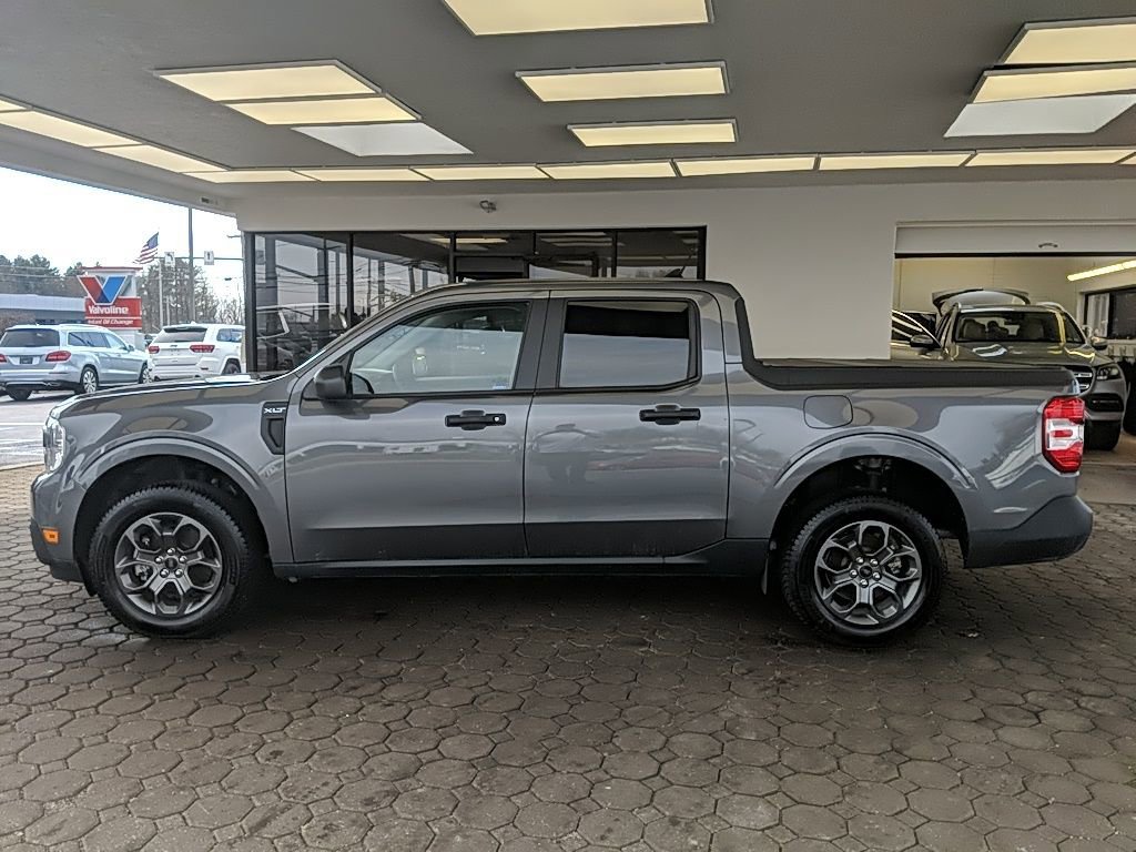 Certified 2024 Ford Maverick XLT image 9