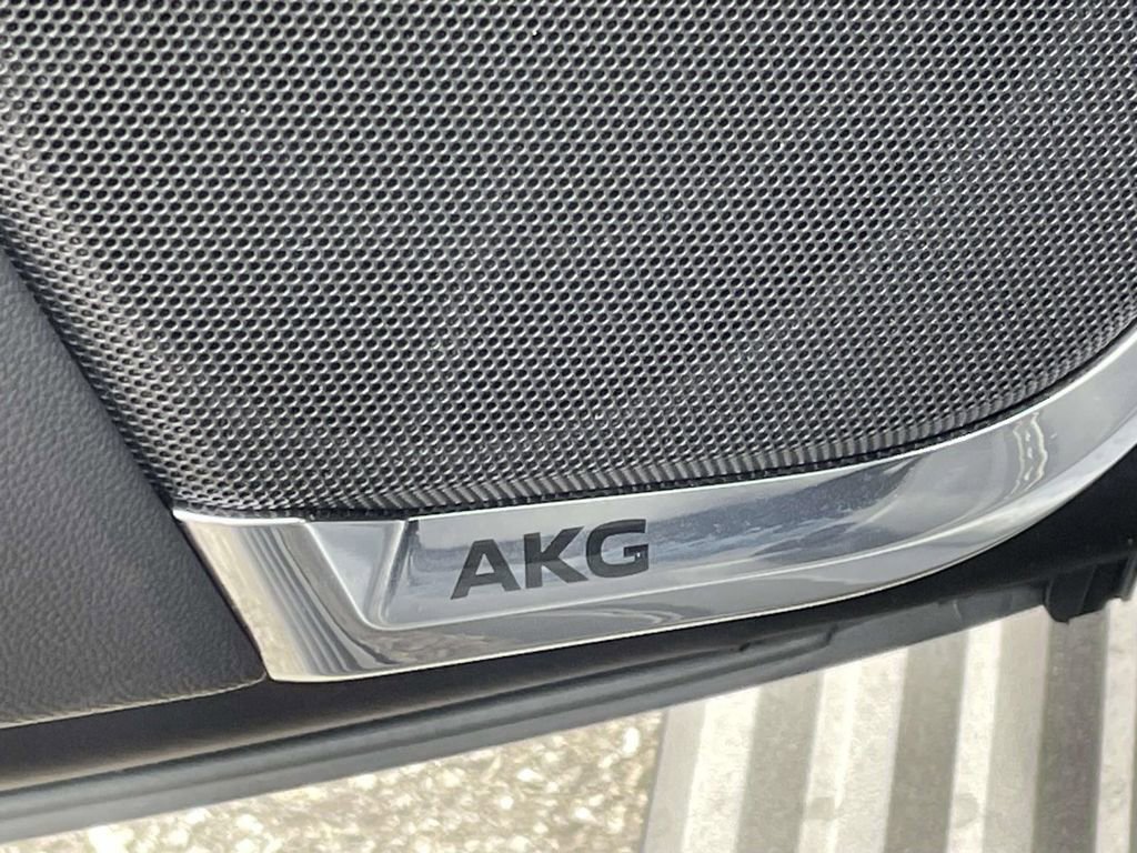 New 2026 Cadillac Escalade Sport w/ LPO, ONYX Package image 18