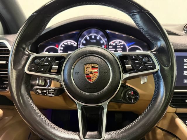 Used 2019 Porsche Cayenne AWD/4WD image 15