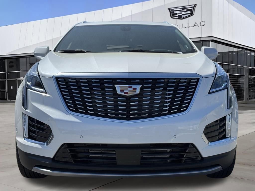 New 2026 Cadillac XT5 Premium Luxury w/ Driver Assist Package FWD image 4