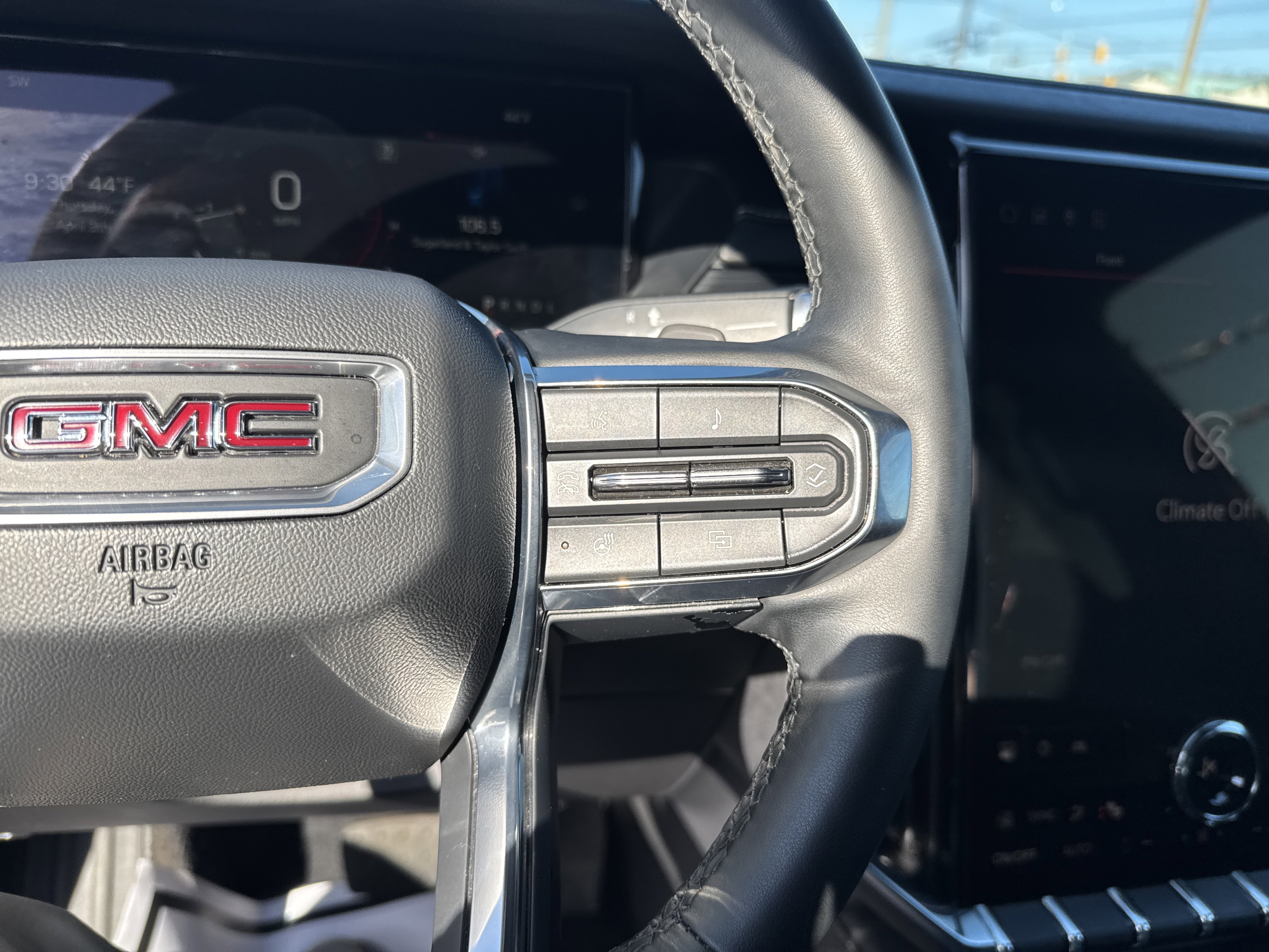 Used 2024 GMC Acadia Elevation w/ LPO, Floor Liner Package image 20