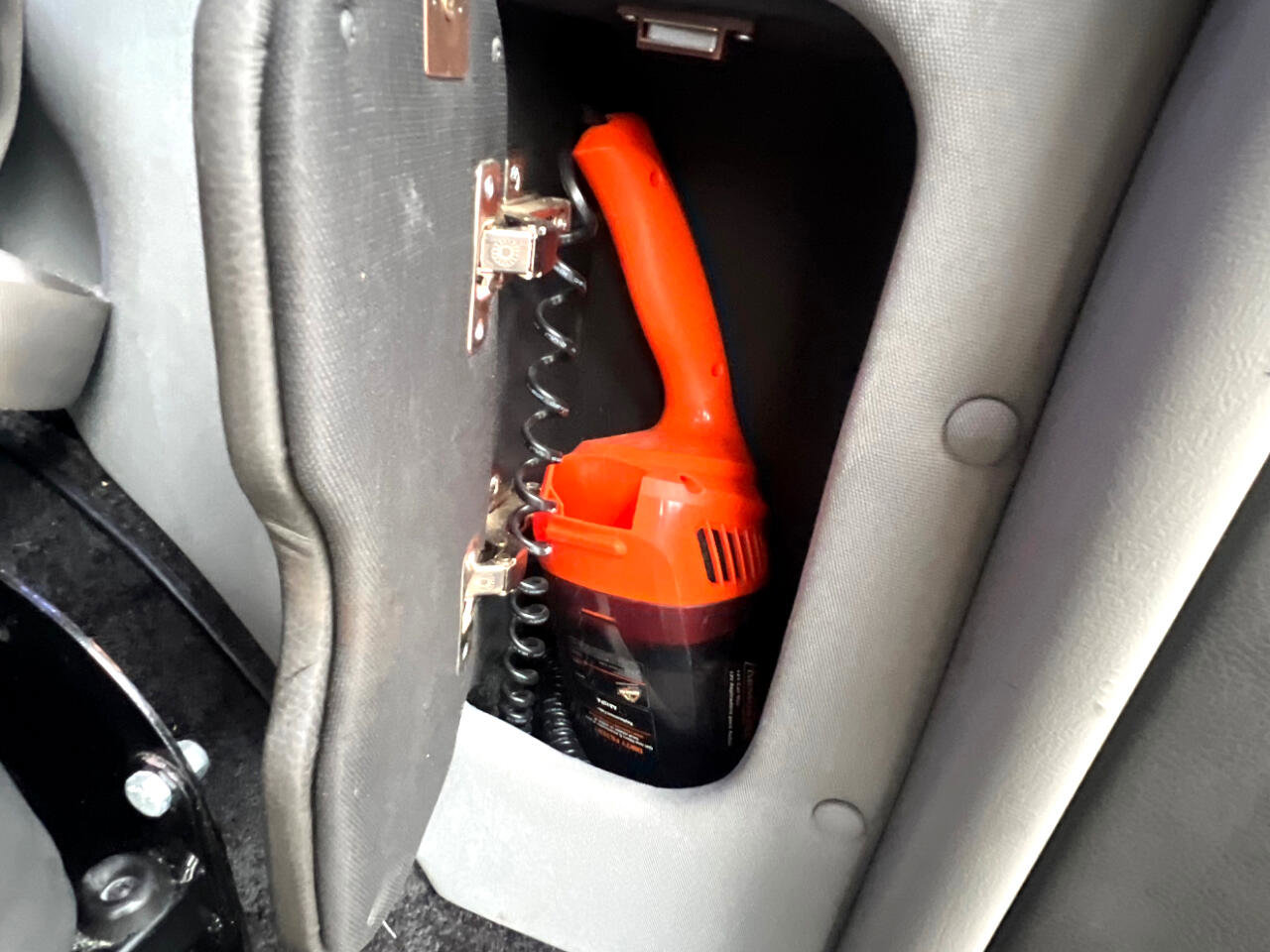 Used 2017 Chevrolet Express 2500 Extended image 50