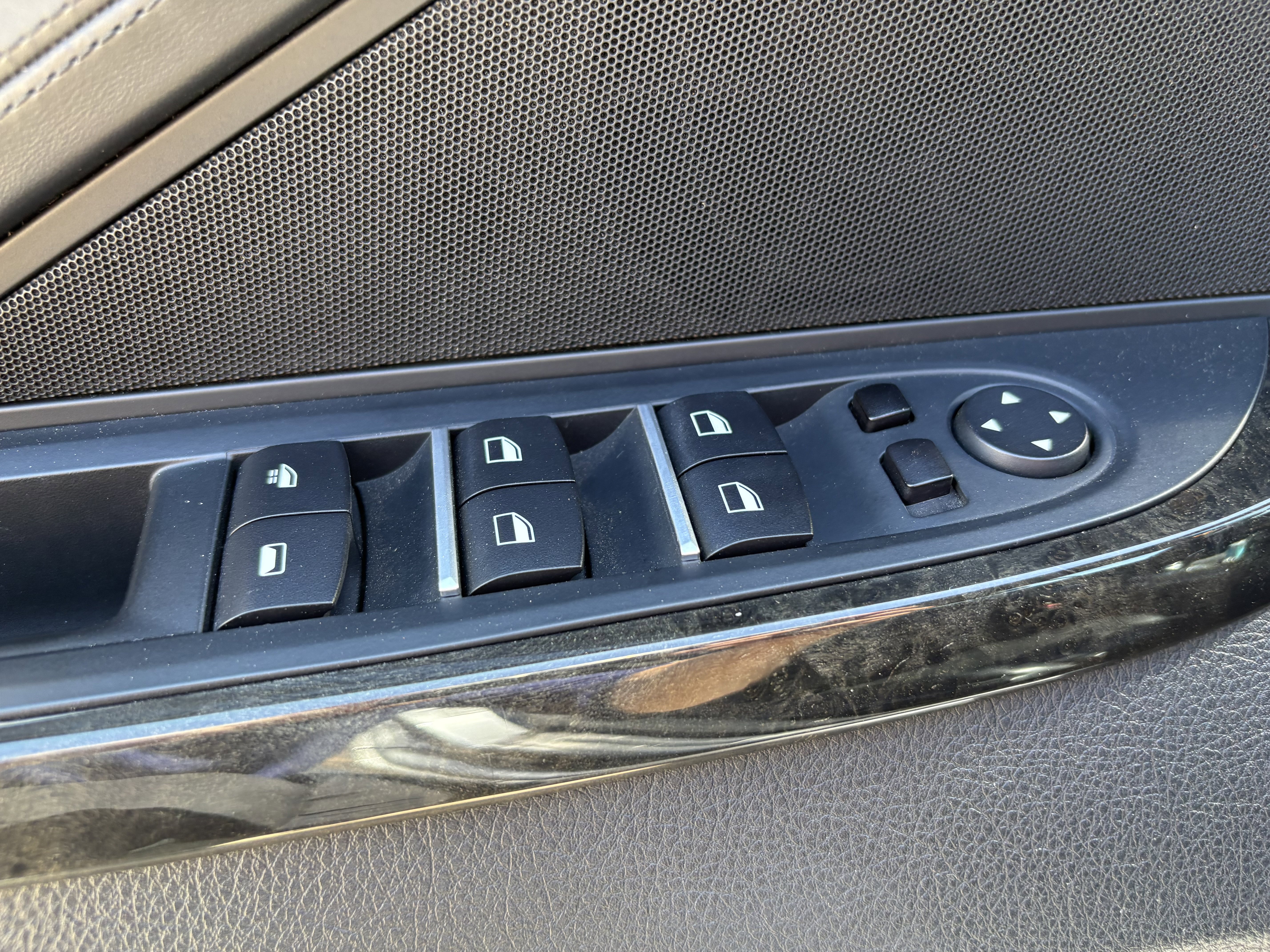 Used 2018 BMW 640i Convertible RWD image 13