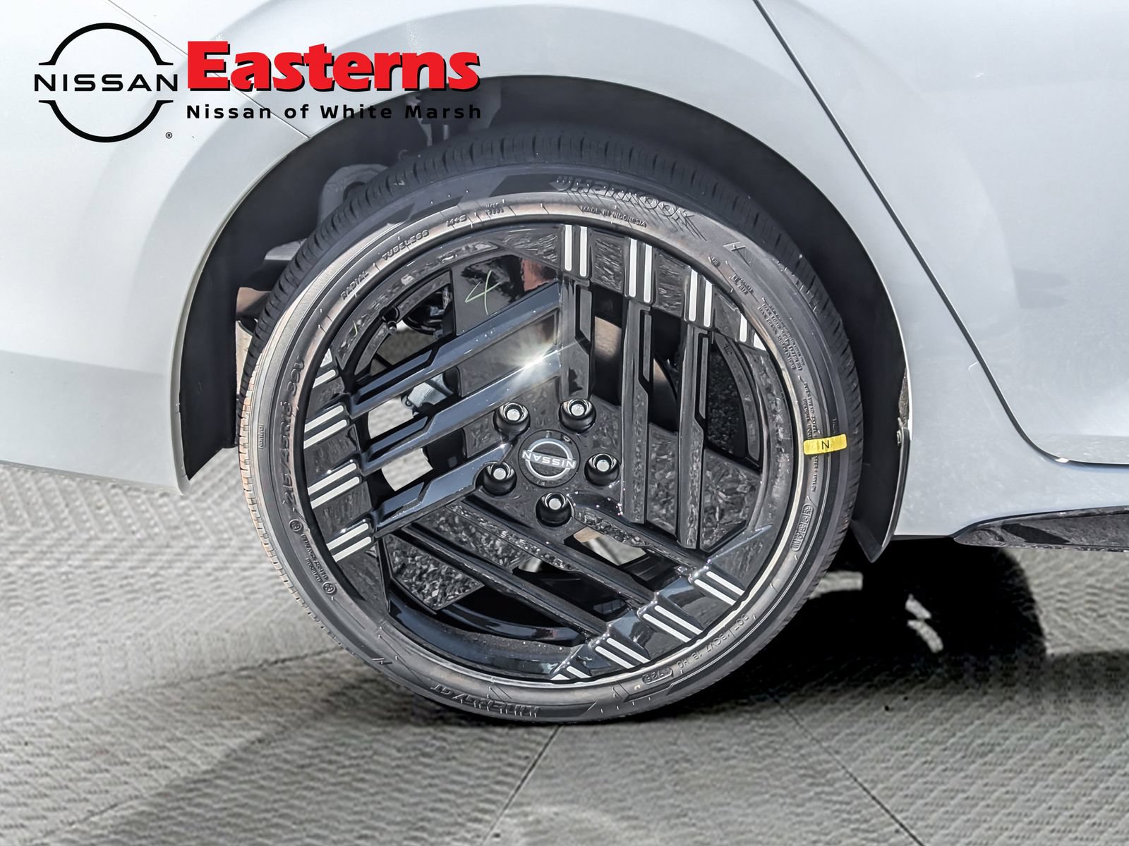 New 2027 Nissan Sentra SR w/ SR All Weather Package FWD image 23