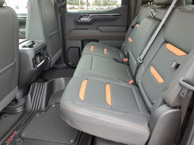 New 2026 GMC Sierra 1500 AT4 AWD/4WD image 7