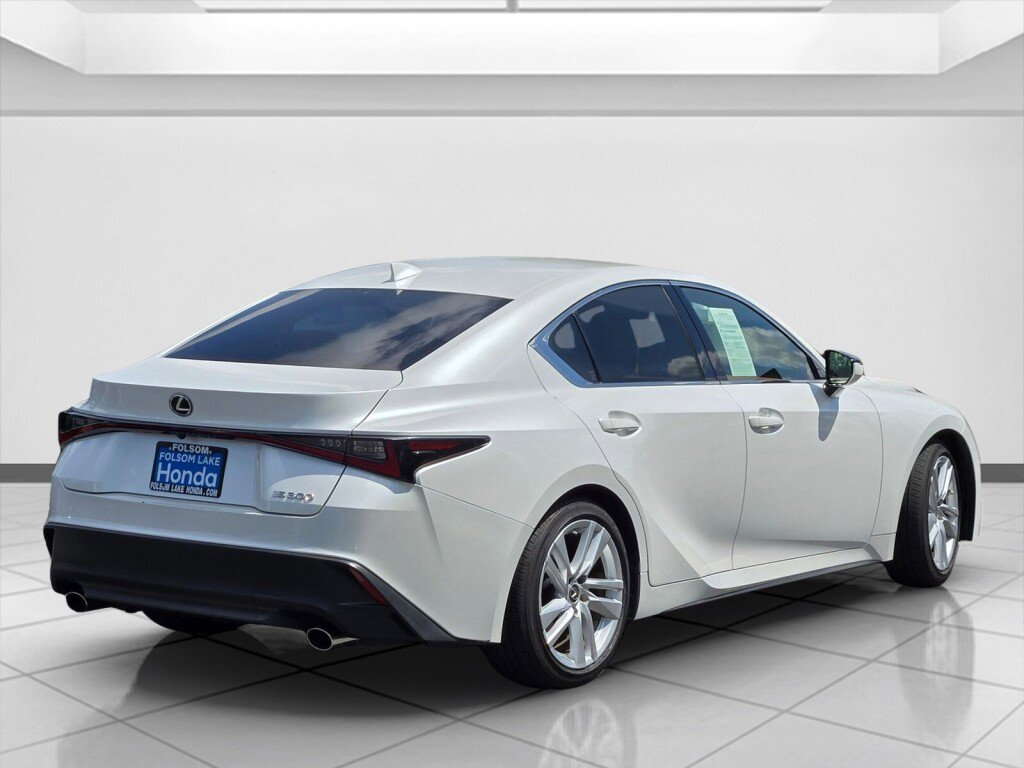 Used 2021 Lexus IS 300 w/ Accessory Package 2 RWD image 5