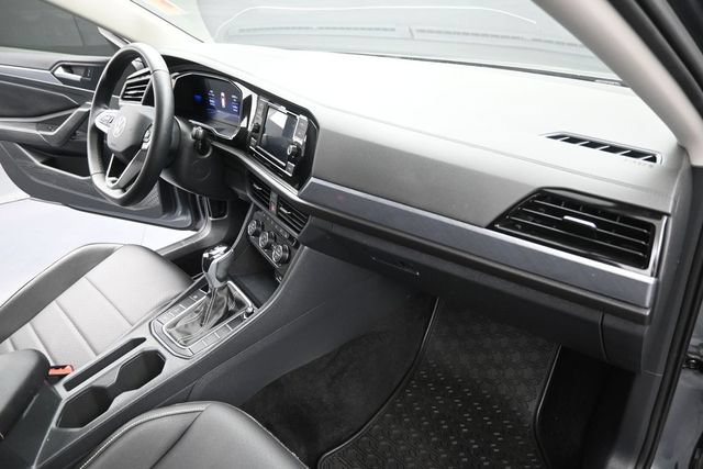 Used 2023 Volkswagen Jetta SE FWD image 26
