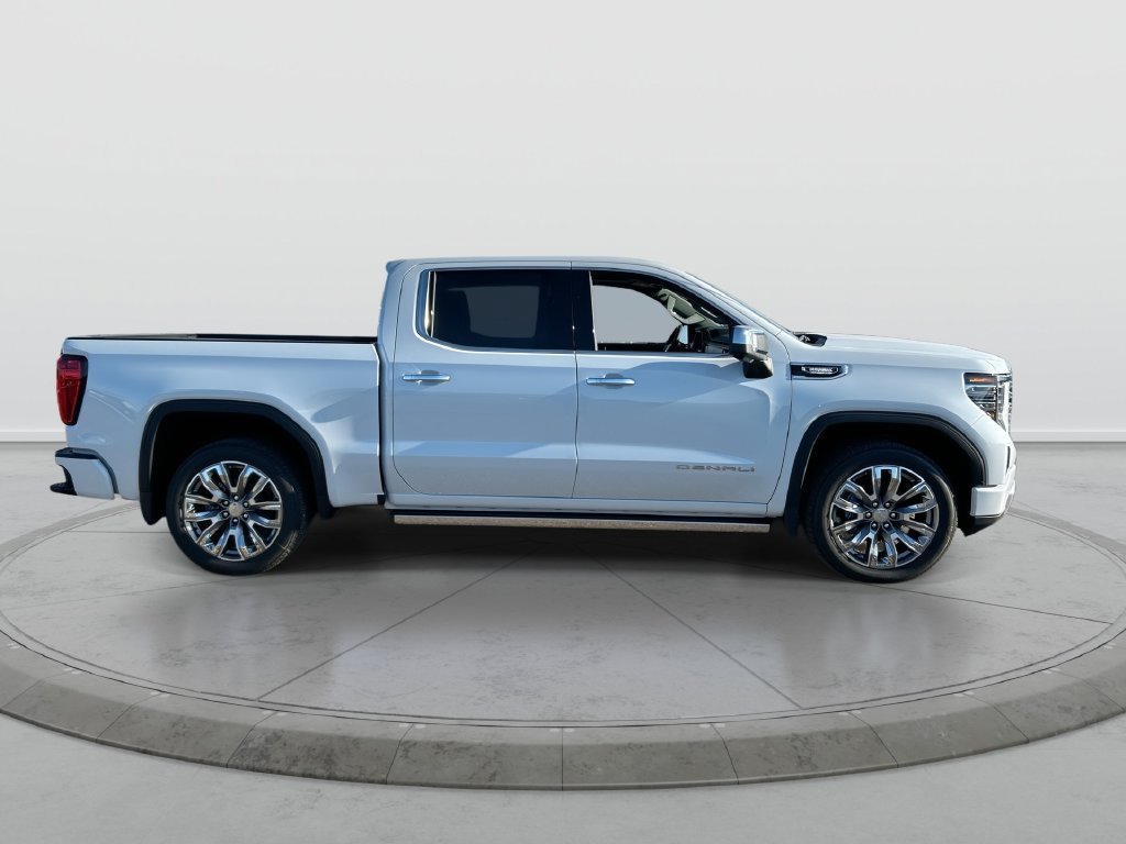 New 2026 GMC Sierra 1500 Denali AWD/4WD image 9