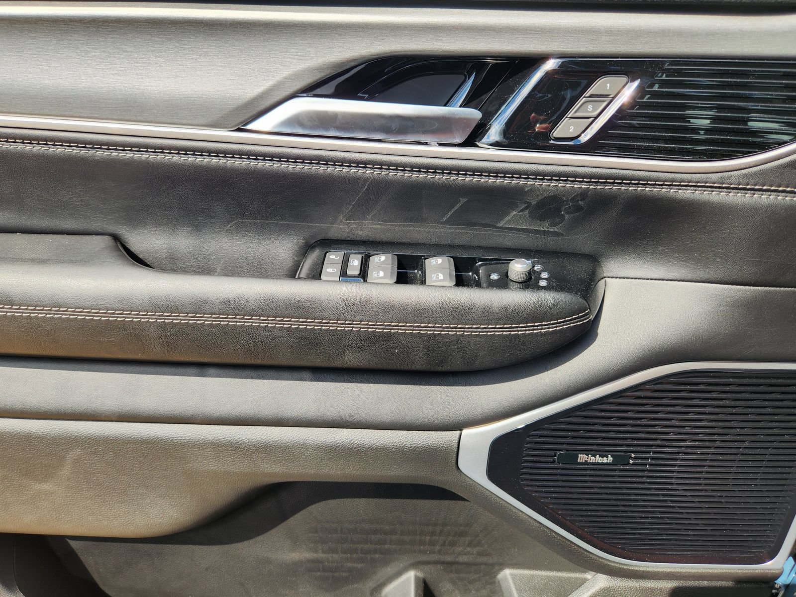 New 2026 Jeep Grand Wagoneer Limited AWD/4WD image 29