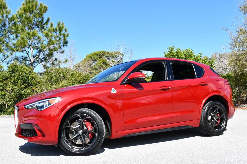 Used 2018 Alfa Romeo Stelvio Quadrifoglio w/ Driver Assist Dynamic Package video 2