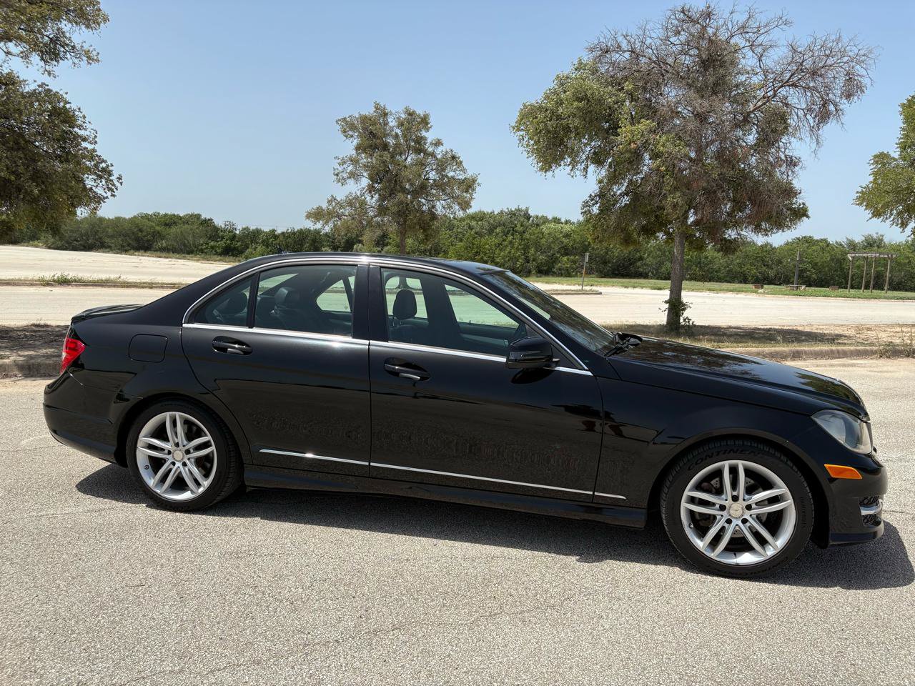 Used 2014 Mercedes-Benz C 250 Sedan image 51