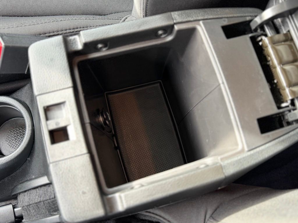 Used 2018 Jeep Wrangler Unlimited Sport w/ Power Convenience Group image 22