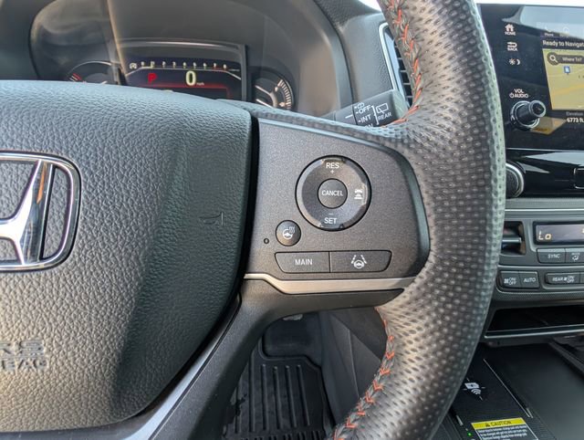 Used 2025 Honda Passport TrailSport image 16