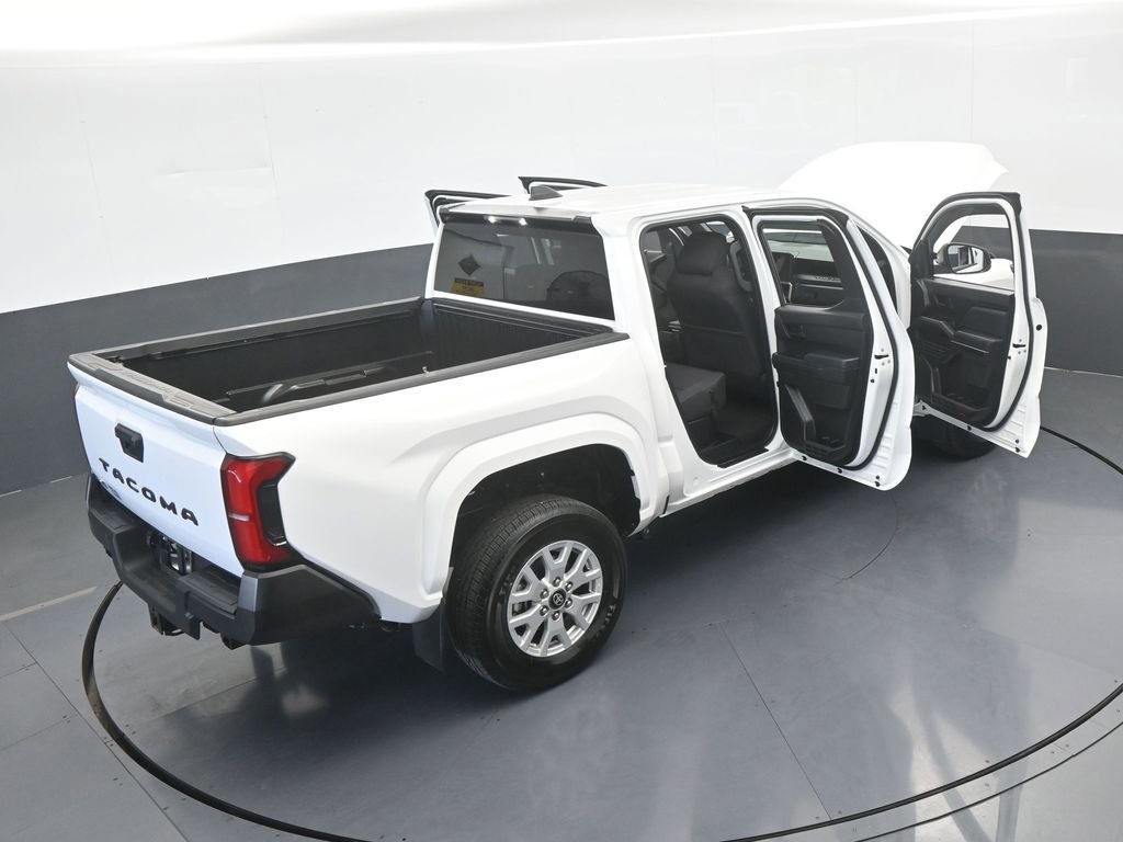 Used 2024 Toyota Tacoma SR AWD/4WD image 70